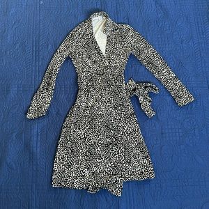 Diane von furstenberg wrap dress